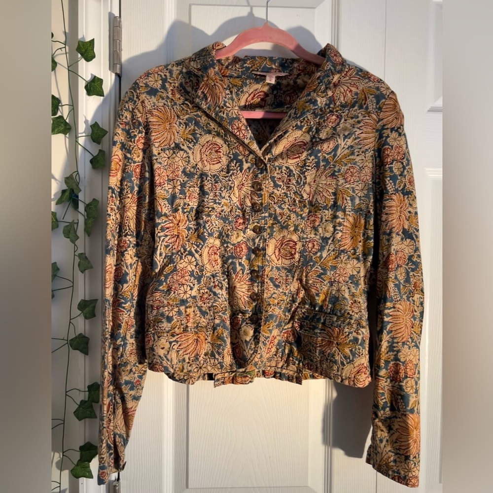 Floral Cropped Polo Jean Company Blouse